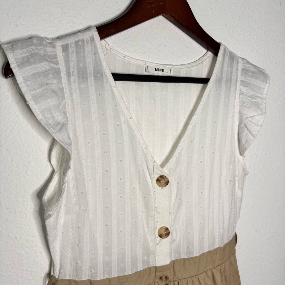 Mine Flutter Cap Sleeve Button Down White Tan Min… - image 3
